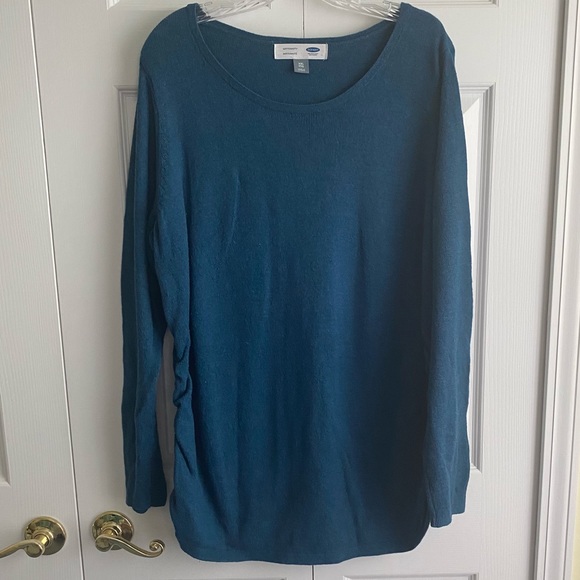 Old Navy Crew Neck Maternity Sweater in Teal - Picture 2 of 5